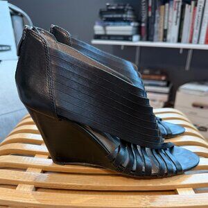 Vince Camuto Black Strappy Leather Wedges With Box Size 8.5